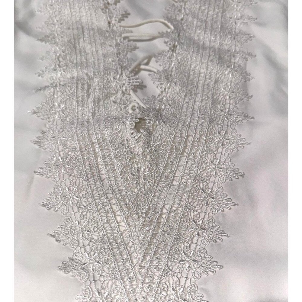 WAYF White Lace Detail Sleeveless Blouse Top L Polyester Womens - Picture 6 of 8